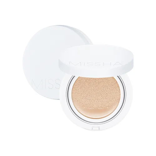 Yorqinlik beruvchi namlovchi kushon SPF50+ MISSHA Magic Cushion Moist Up — 15 g